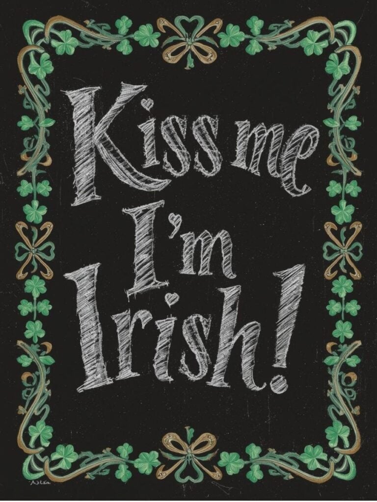 Happy St. Patrick's Day Chalk Board Art Ideas