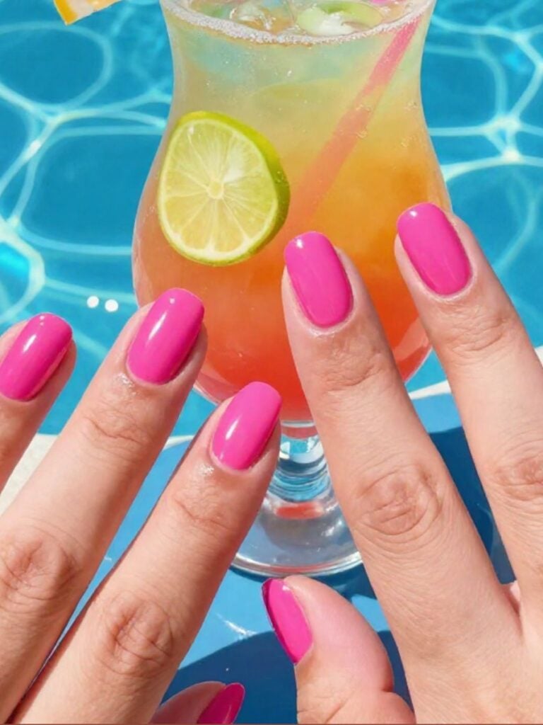 Short summer nails inspo and design ideas